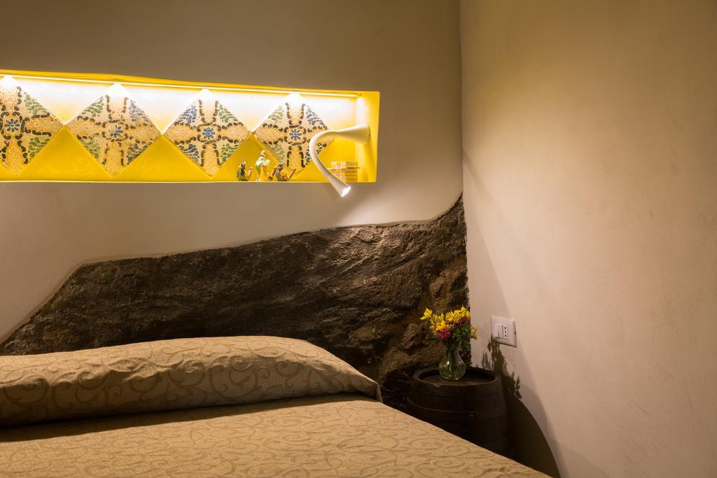 Le Maioliche Hotel Scauri  Luaran gambar