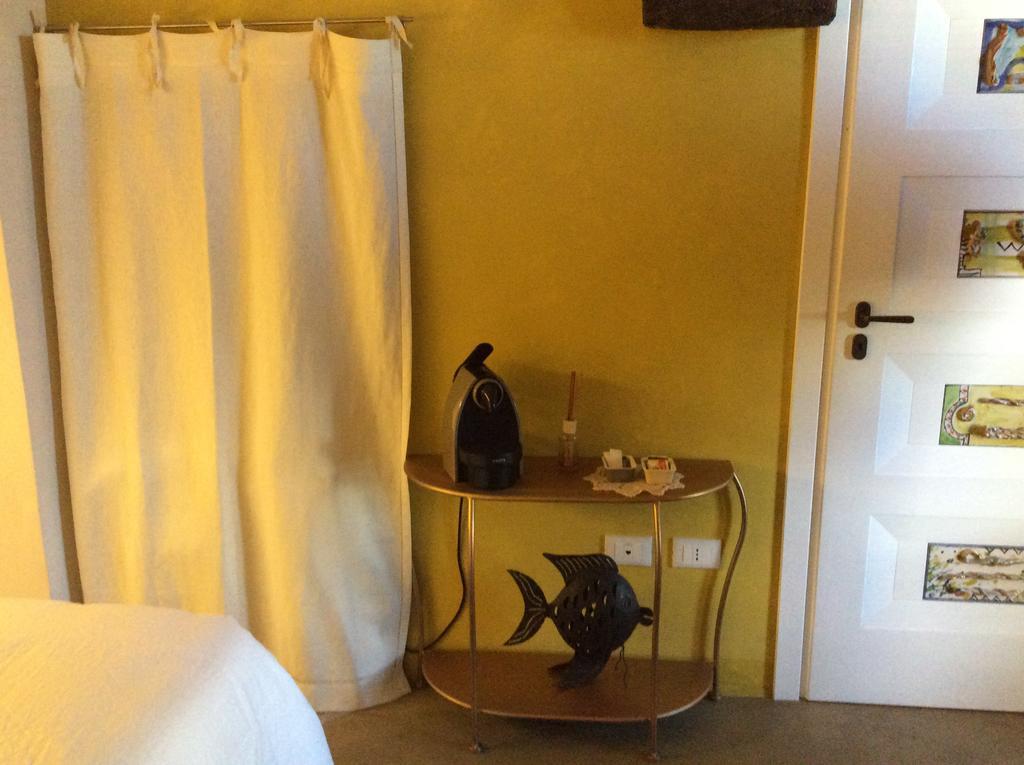 Le Maioliche Hotel Scauri  Luaran gambar