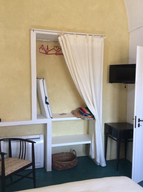 Le Maioliche Hotel Scauri  Luaran gambar